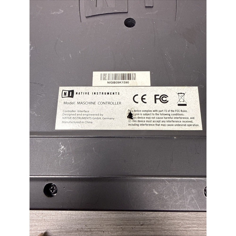 Native Instruments NI Maschine Controller MK1 - Picture 11 of 12
